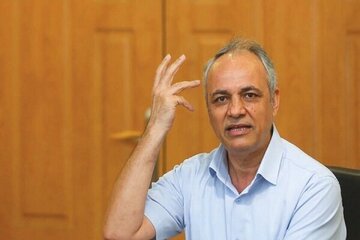 واکنش تند زیدآبادی به اظهارات بانکی‌پور درباره حجاب