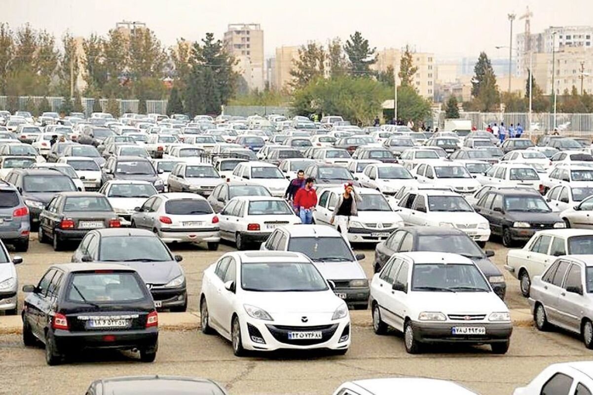 قیمت خودرو در بازار آزاد امروز پنجشنبه ۱۸ اردیبهشت ۱۴۰۴