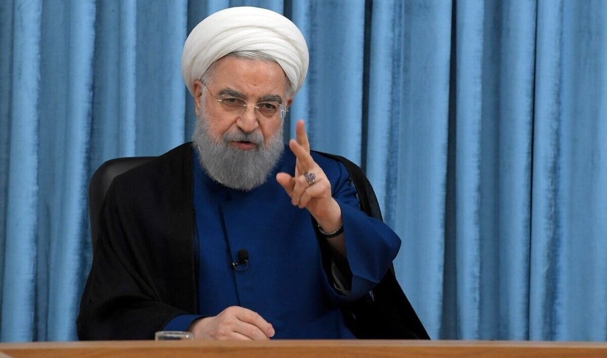حسن روحانی هم به خدمت ترامپ رسیده بود: چطور هنوز اسم خلیج فارس رو یاد نگرفتید؟