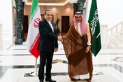 عراقچی همتای سعودی را در جریان گفت‌وگوهای ایران و آمریکا قرار داد