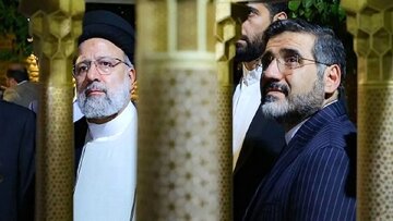 وزیر سابق ارشاد: بخشی از بدن شهید رئیسی همچنان در محل حادثه است