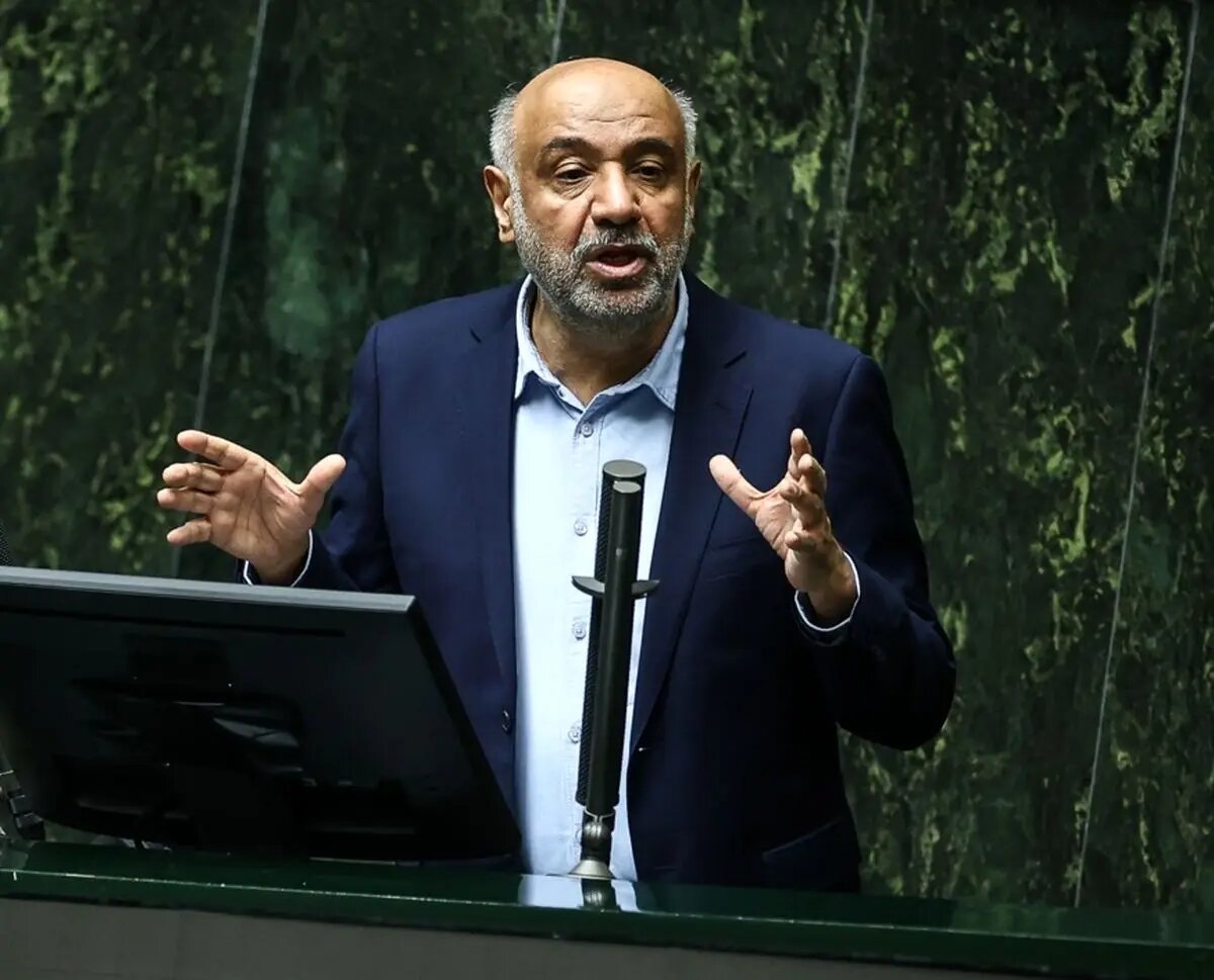 وزیر کار از مجلس انتقاد کرد؛ سوالات باید شفاف و بر اساس حقیقت باشد