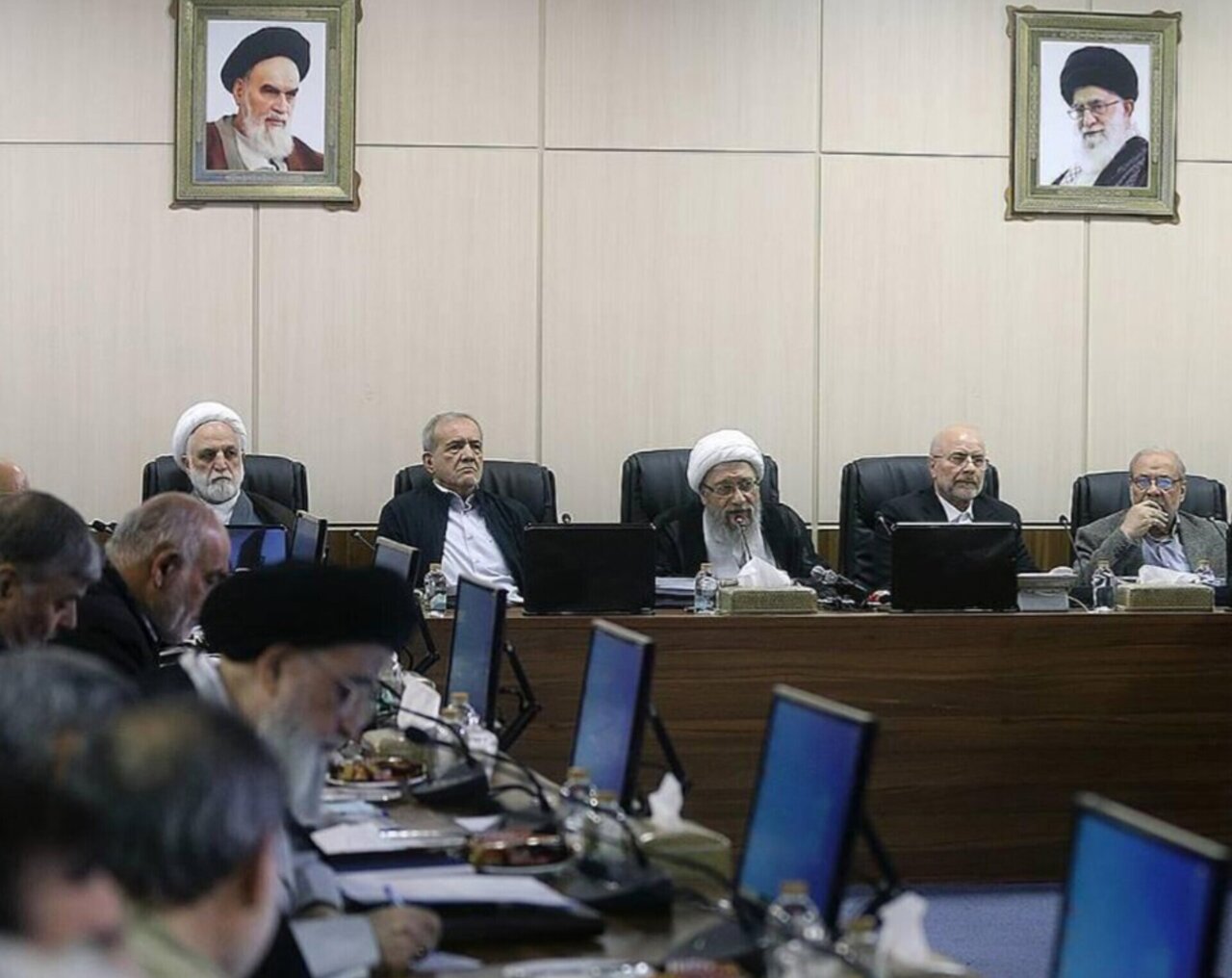 سرنوشت CFT در مجمع تشخیص تعیین تکلیف شد؟ سرنوشت CFT در مجمع تشخیص تعیین تکلیف شد؟