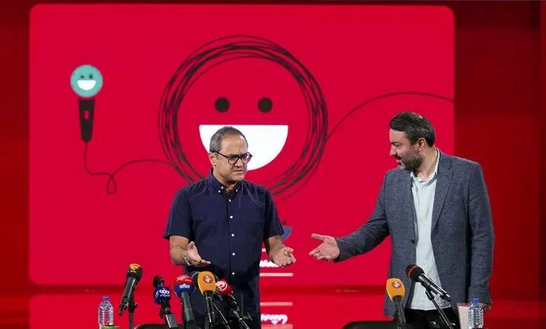 نقد تند تهیهکننده خندوانه علیه پیمان جبلی: توهمات شما شکست خورده! نقد تند تهیهکننده خندوانه علیه پیمان جبلی: توهمات شما شکست خورده!