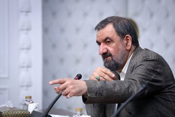 محسن رضایی تکیه بر جایی زده که هدف اول ترور اسرائیل است/ دبیر شورای عالی امنیت باید عینک جنگ را بردارد!