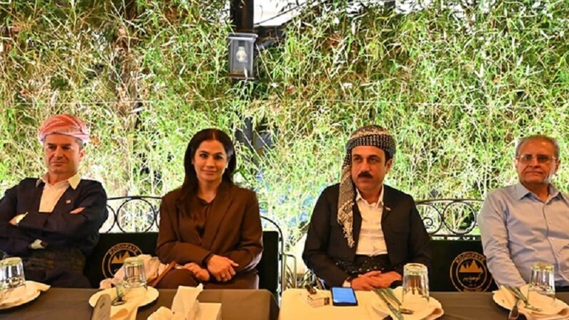 حضور جنجالی استاندار حلبچه بدون حجاب در تهران +عکس