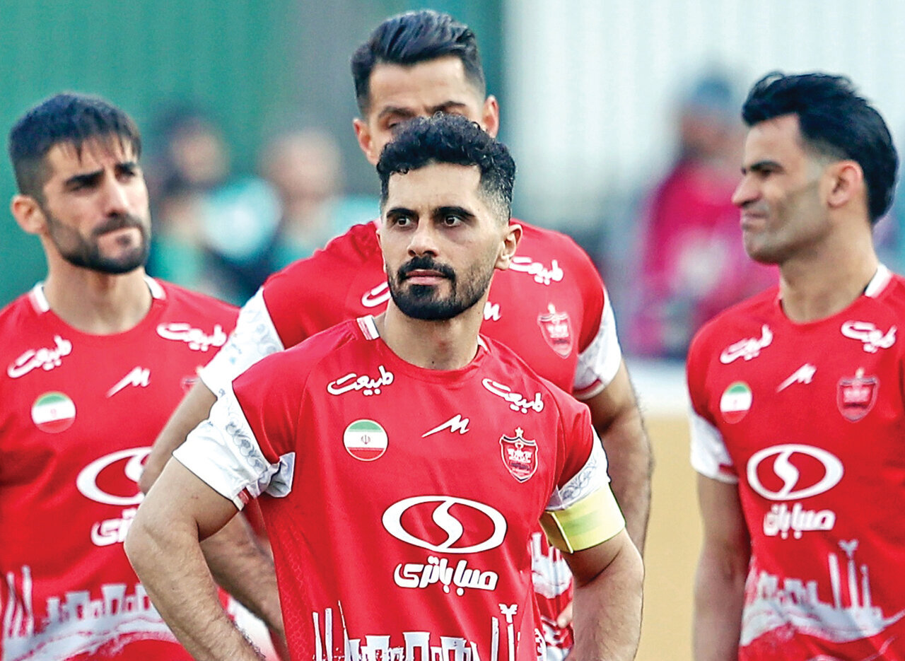 کاپیتان پرسپولیس ماندنی شد
