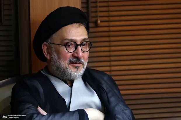 ابطحی: سخنان رهبر انقلاب دوگانه یا سلاح اتمی یا جنگ را تغییر داد ابطحی: سخنان رهبر انقلاب دوگانه یا سلاح اتمی یا جنگ را تغییر داد