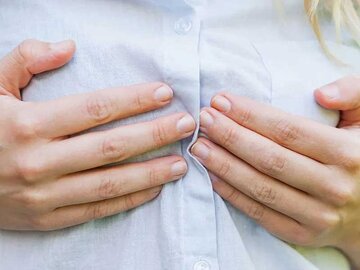 چه زمانی باید به تغییرات سینه حساس شویم؟