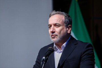 واکنش صریح عراقچی به اظهارات اخیر گروسی