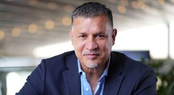 علی دایی به هدایت پرسپولیس نزدیک شد