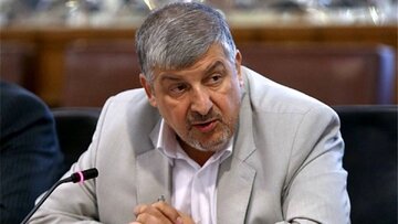 این جریان میلیاردها دلار به جمهوری اسلامی خسارت زده است