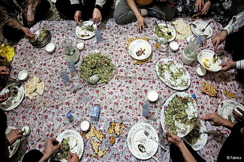 به نام  خانواده؛ برای انسانی که تنهاتر از هر زمان دیگری است