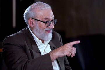 جواد لاریجانی: سخنان پزشکیان در گفت‌وگو با خبرنگار آمریکایی  تأسف‌برانگیز است