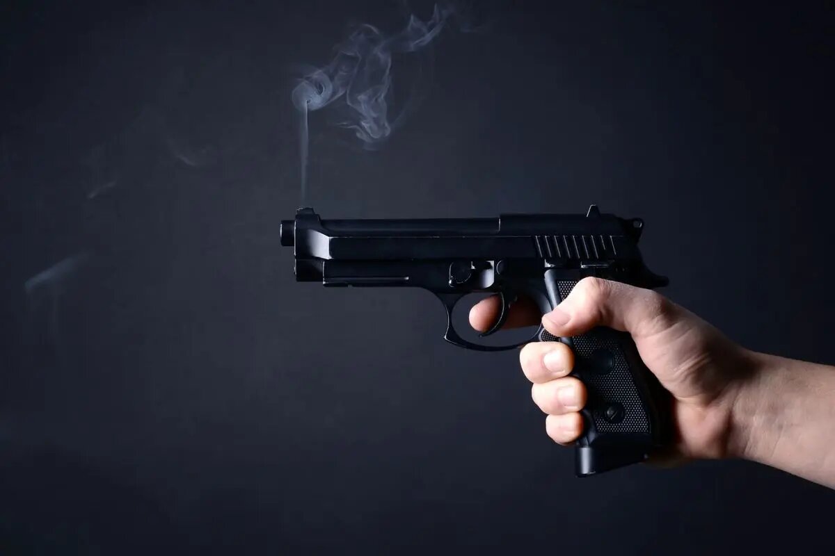 شلیک وحشتناک به دلیل بوق زدن پشت چراغ قرمز!