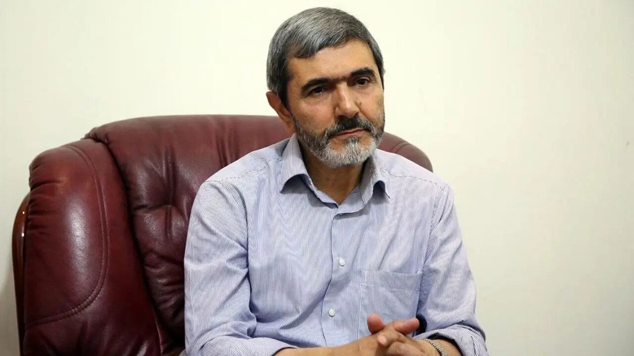 وضعیت صداوسیما بعد از جنگ بدتر شده/ ادامه روند کنونی جز خسارت برای کشور نتیجه‌ای ندارد