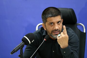 دبیر خطاب به فغانی: باید گلوی ترامپ را می‌دریدی!