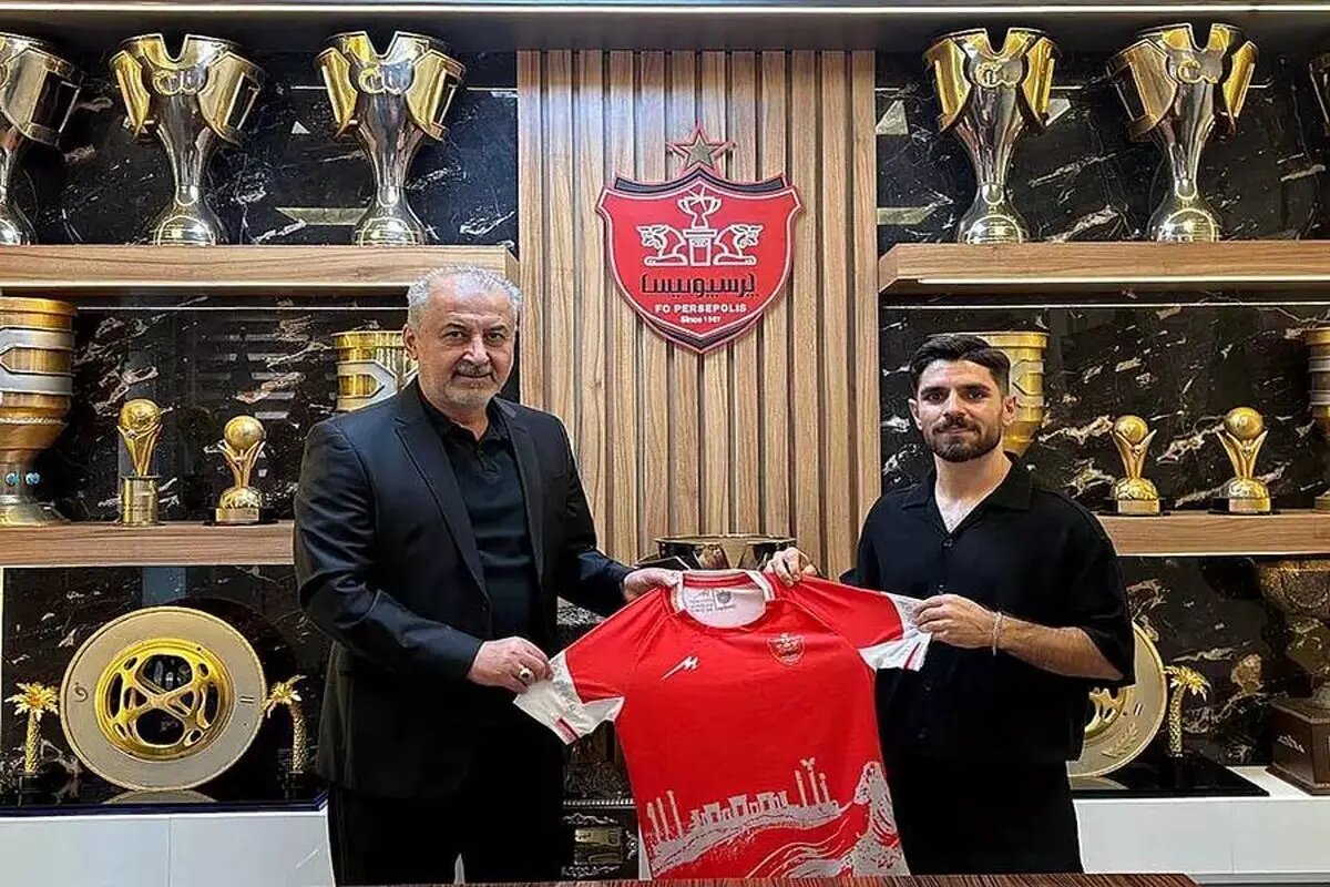 بازین جوان پرسپولیس ۴ ساله تمدید کرد +عکس