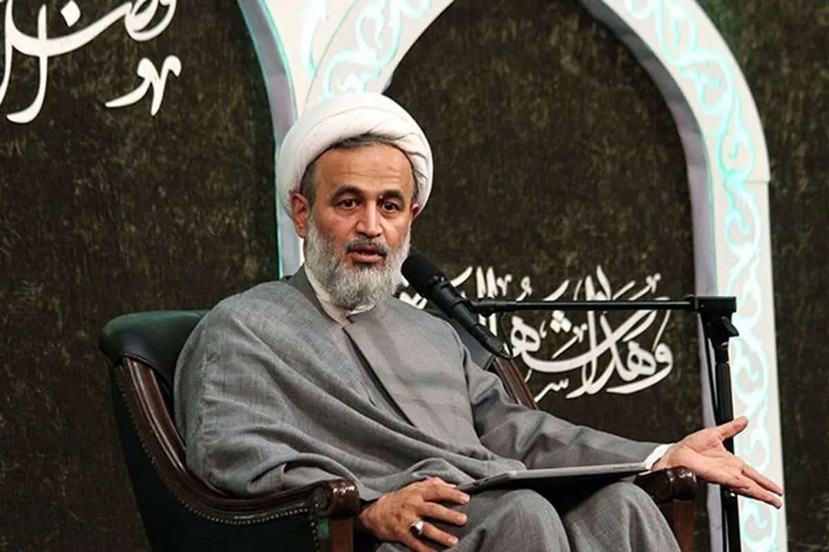 پناهیان: مردم دوست دارند که ما بتوانیم در یک نبرد کوتاه، ریشه استکبار جهانی را در منطقه از بین ببریم