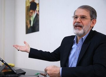 دبیرکل جبهه پایداری: ما مأمور شده‌ایم از طرف خداوند که در برابر باطل بایستیم