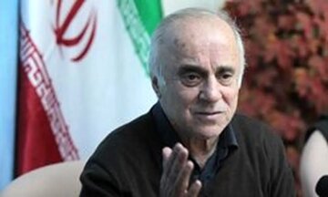 تلفن منزل رئیس فدارسیون شنود می‌شد/ عدم شرکت در نماز جمعه دلیل خط خوردن ملی‌پوش فوتبال