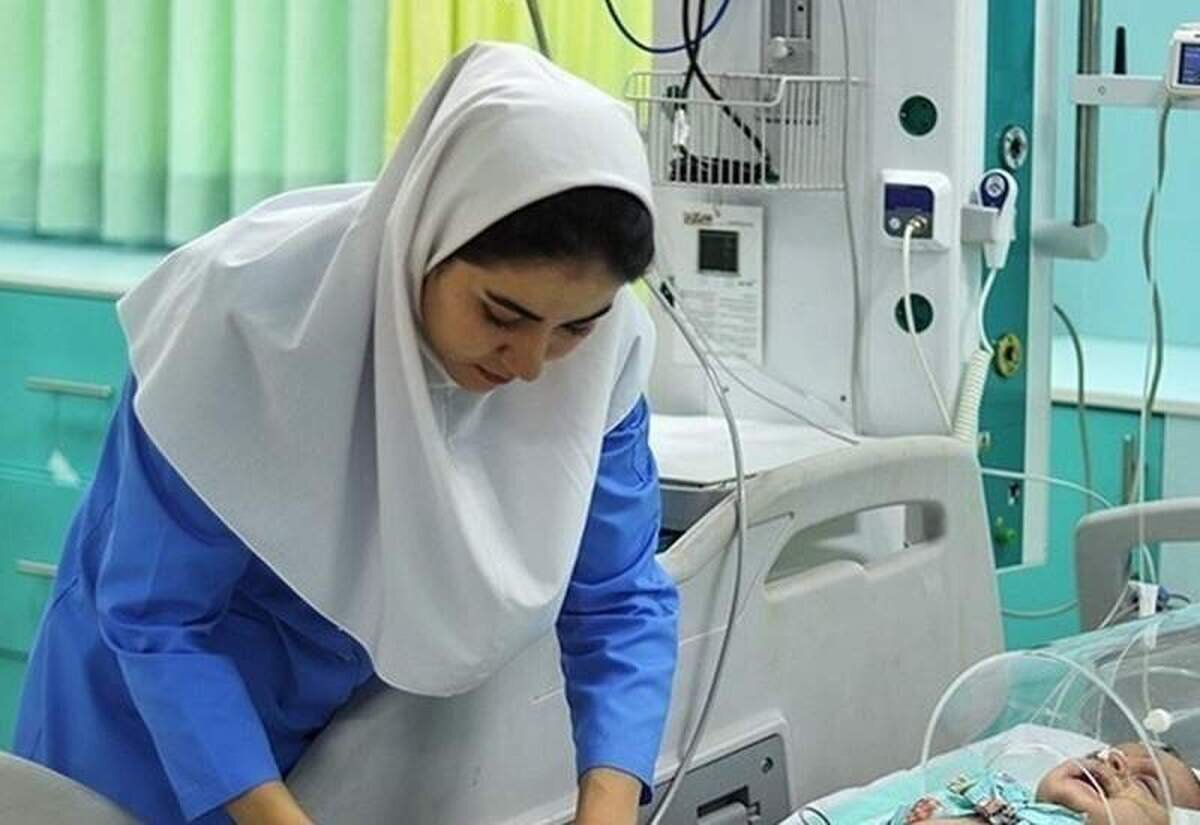 کمبود ۱۰۰ هزار پرستار در ایران/ بیمارستان ها در خطر تعطیلی
