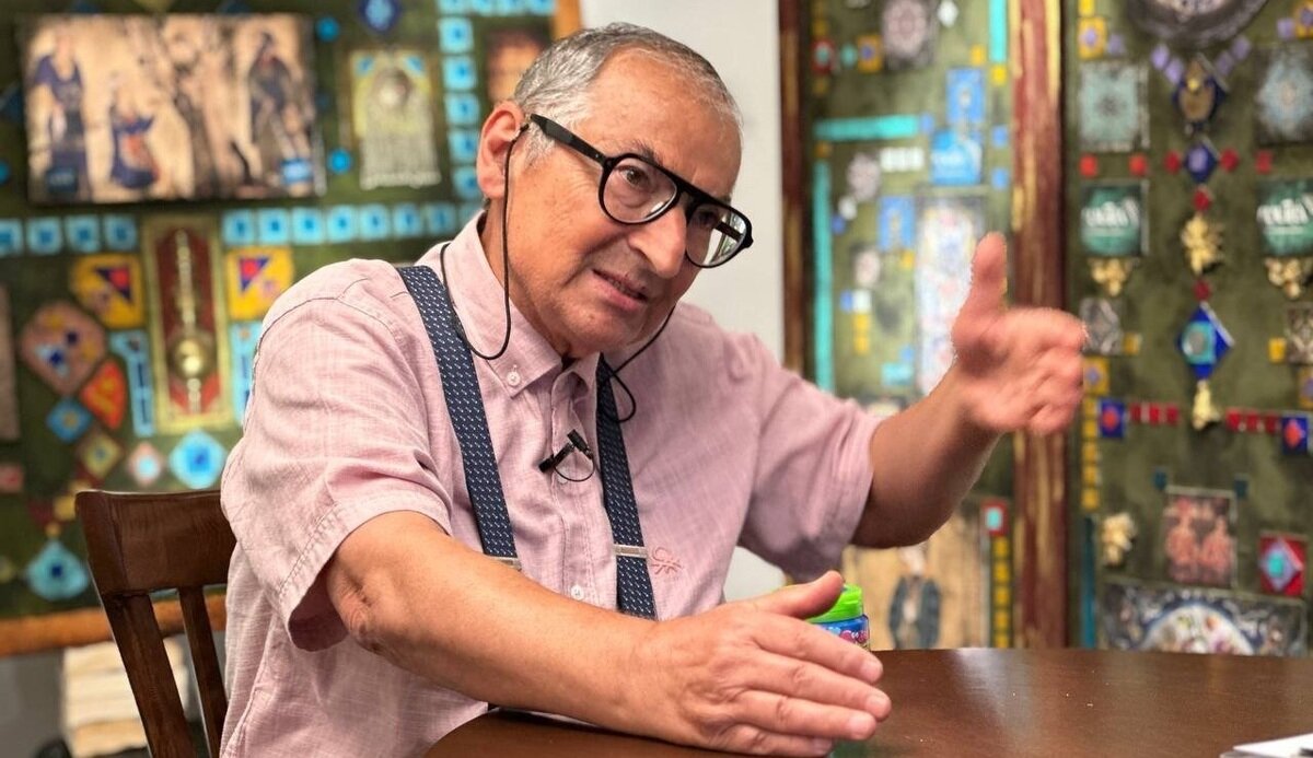 زيباكلام : اين لاريجاني همان لاريجاني نيست؟! زيباكلام : اين لاريجاني همان لاريجاني نيست؟!