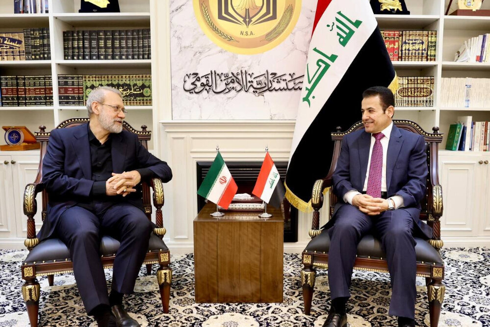 علت انتخاب عراق برای نخستین سفر رسمی دبیر شعام؛ لاریجانی با دیپلماسی منطقه‌ای بازگشت
