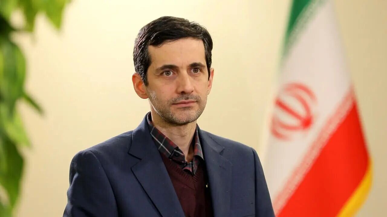 پسر پزشکیان: آقای جلیلی مذاکره گوساله‌پرستی نیست