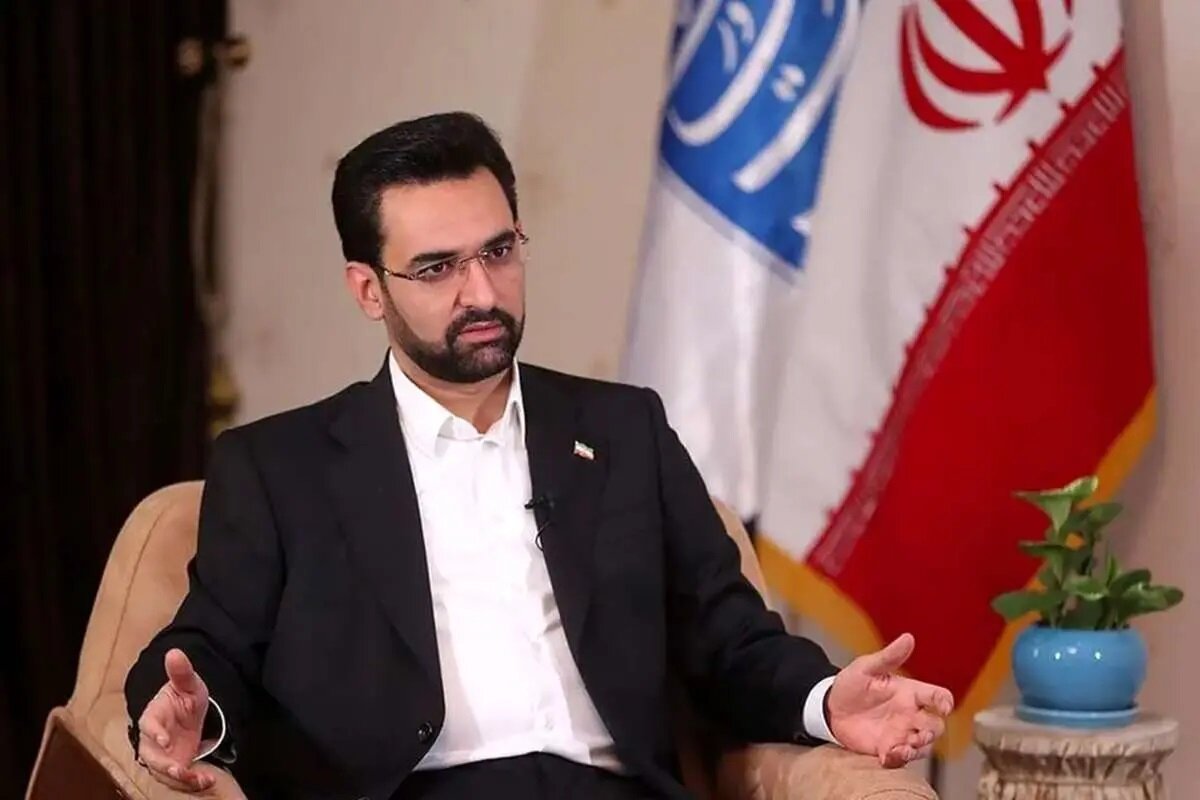 آذری جهرمی برای مدیریت مصرف برق راهکار داد