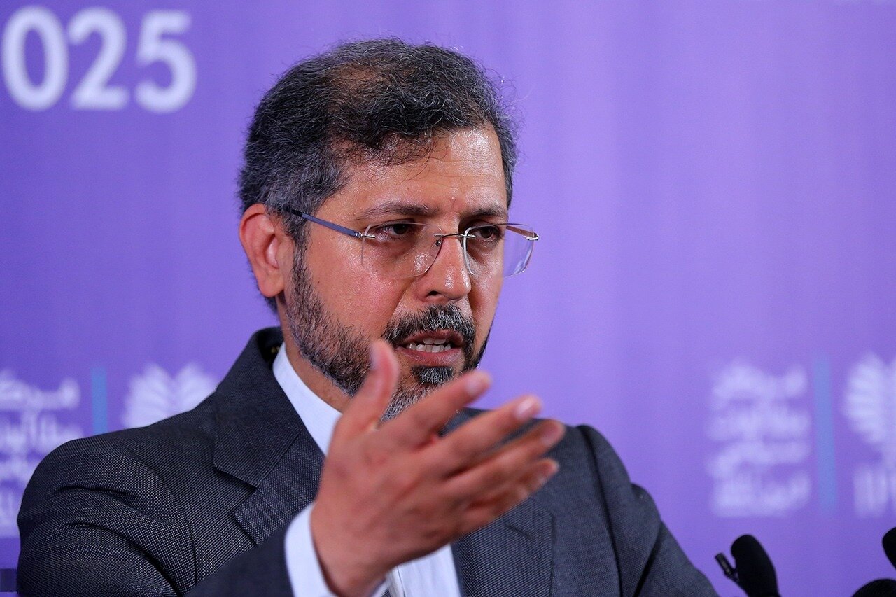 عراقچی و ویتکاف وقتی لازم بود در تماس مستقیم بودند؛ در صورت نیاز، هنوز هم این امکان وجود دارد