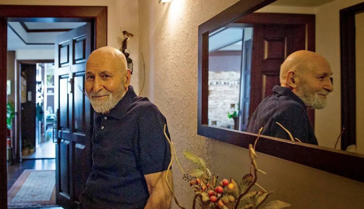 بهزاد نبوی: هم نفوذ امنیتی داریم هم نفوذ سیاسی بهزاد نبوی: هم نفوذ امنیتی داریم هم نفوذ سیاسی