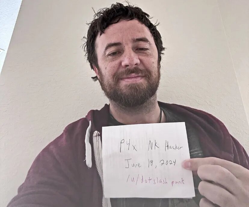 این هکر اینترنت یک کشور را بهتنهایی قطع کرد!