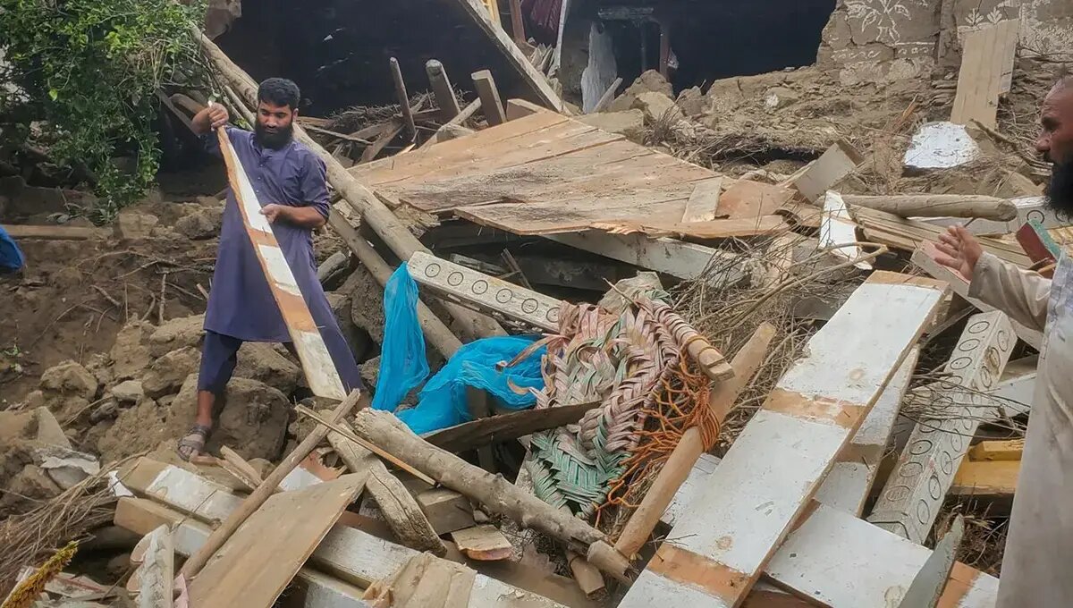 فاجعه در افغانستان؛ بیش از ۱۰۰۰ نفر کشته شدند
