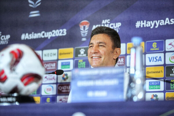 اعتراض قلعهنویی به داوری: تصمیم داشت پنالتی بگیرد! اعتراض قلعهنویی به داوری: تصمیم داشت پنالتی بگیرد!