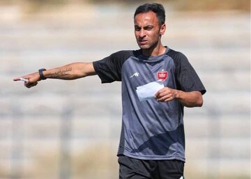 سرمربی پرسپولیس: استقلال باید در دربی بازنده می‌شد
