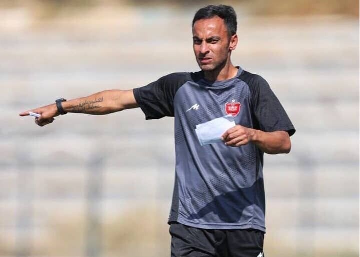 سرمربی پرسپولیس: استقلال باید در دربی بازنده می‌شد