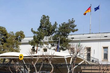 آلمان تکذیب کرد؛ به هیچ‌کس نگفتیم ایران را ترک کند!