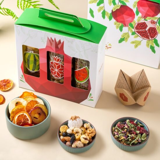 هدیه سازمانی شب یلدا؛ فرصتی برای ایجاد صمیمیت و ماندگاری برند