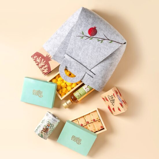 هدیه سازمانی شب یلدا؛ فرصتی برای ایجاد صمیمیت و ماندگاری برند