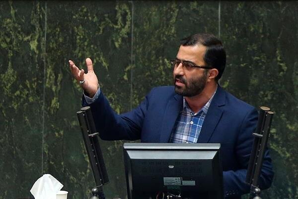 عضو ارشد مجلس: ساخت بمب اتم بررسی می‌شود
