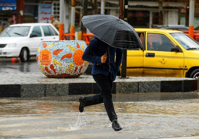 هشدار فعالیت سامانه بارشی برای ۱۱ استان کشور/ برای طوفان، تگرگ و کاهش دما آماده باشید