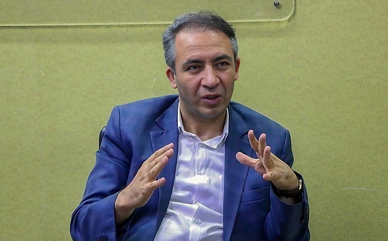 سایه شوم جنگ همچنان بالای سر ایران/ باید از این سیاه‌چاله نجات پیدا کنیم!