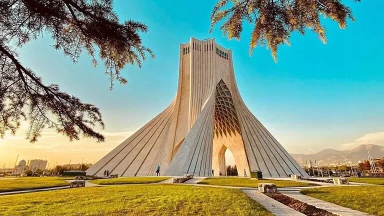 آقای پزشکیان! فرض کنیم پایتخت را جابجا کردید؛ بعدش چه؟