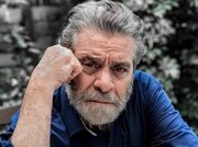 بهروز وثوقی ساواکی بود یا در برابر ساواک قرار داشت؟