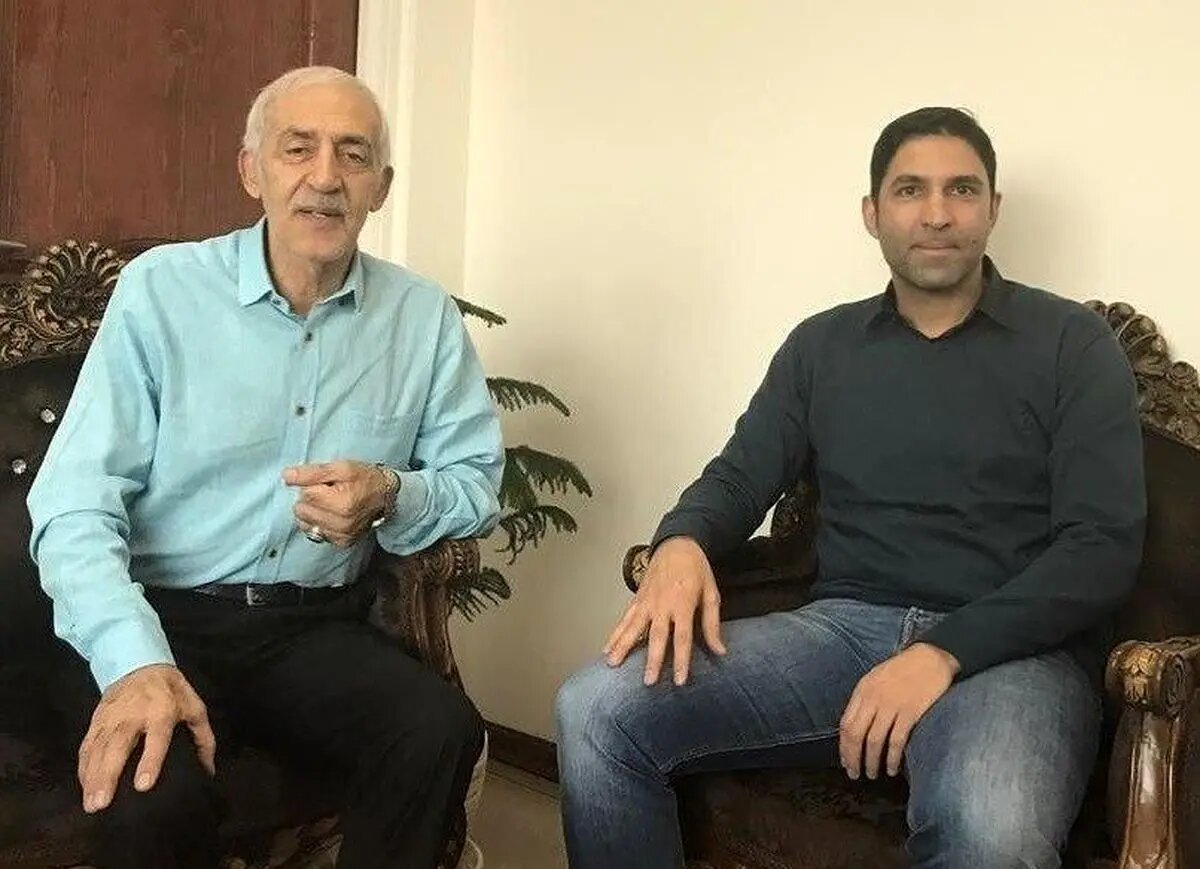 حمایت محکم محمد دادکان از وحید هاشمیان/ مشکل پرسپولیس وحید نیست! حمایت محکم محمد دادکان از وحید هاشمیان/ مشکل پرسپولیس وحید نیست!