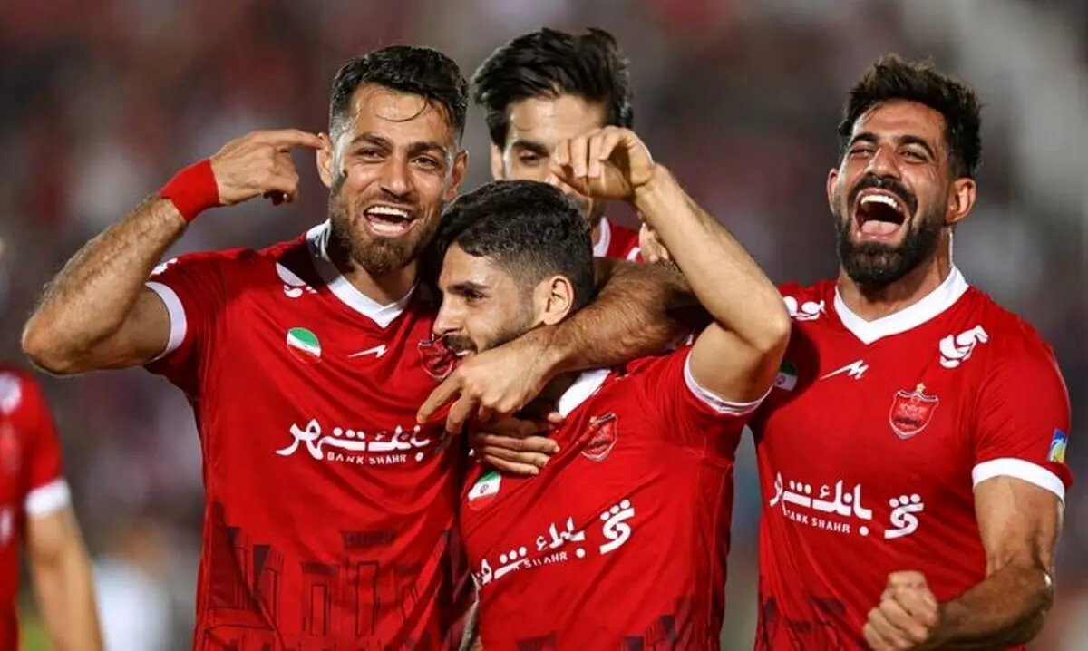 برد پرسپولیس مقابل ذوب‌آهن؛ سند ابقای هاشمیان امضا شد؟