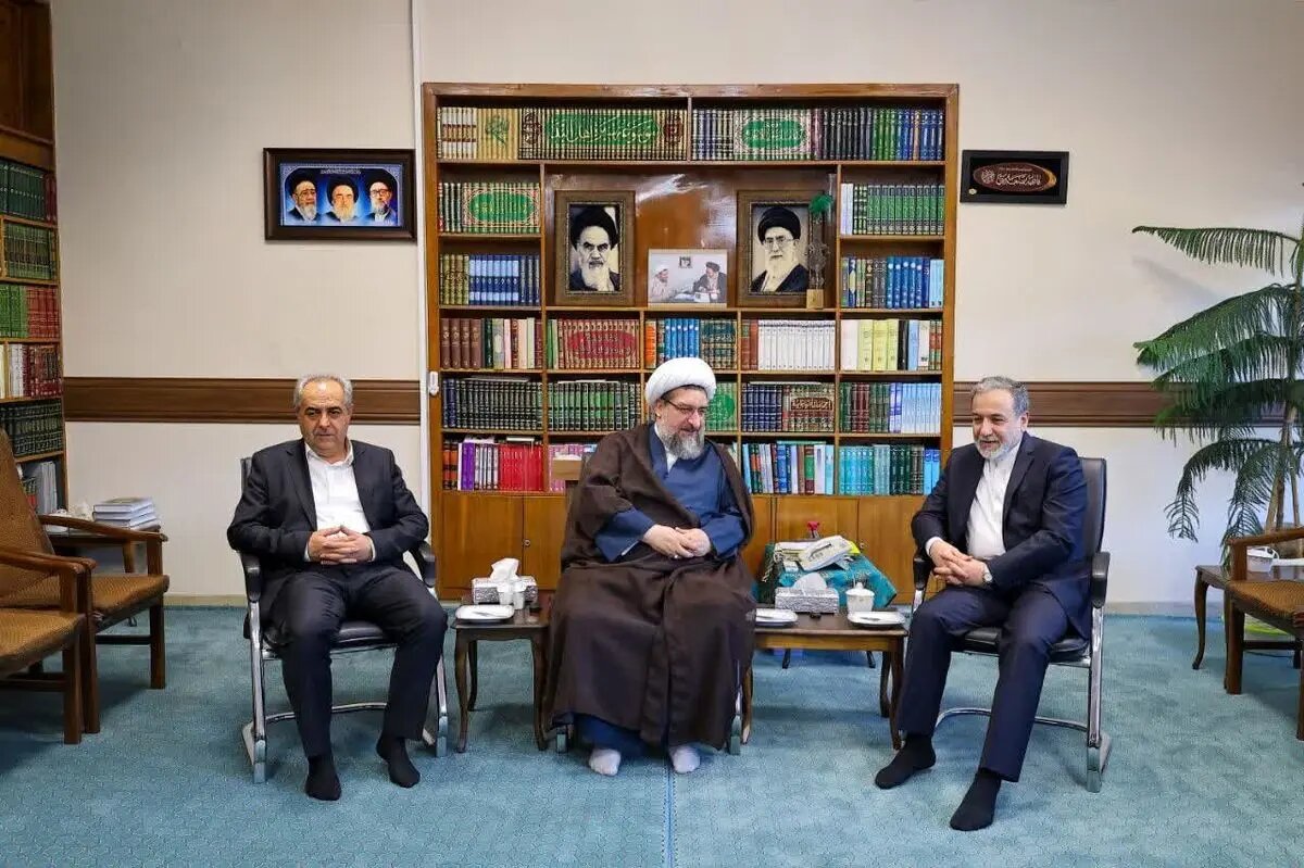 عراقچی: دشمن با حرکت هم‌راستای میدان نظامی و دیپلماسی متوقف شد