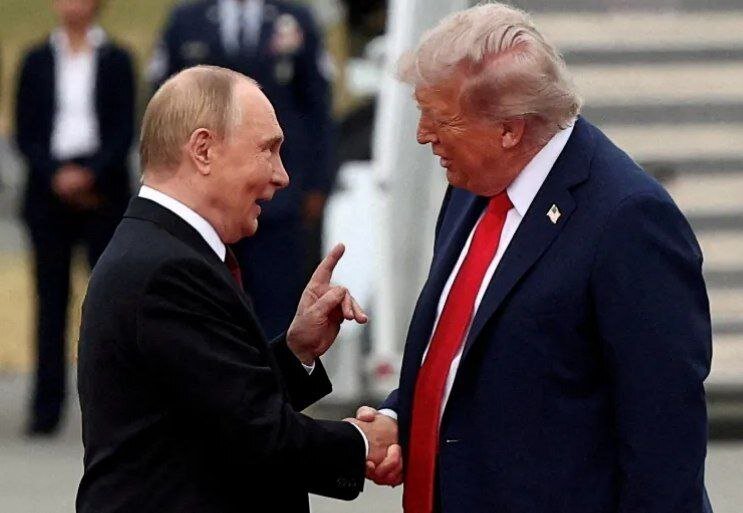 مسکو بر درخواستهایش، از جمله واگذاری مناطق بیشتری از اوکراین بهعنوان شرطی برای آتشبس، پافشاری میکرد مسکو بر درخواستهایش، از جمله واگذاری مناطق بیشتری از اوکراین بهعنوان شرطی برای آتشبس، پافشاری میکرد