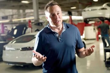 چه چیزهای در گوشی‌های آینده وجود ندارد؟ ایلان ماسک پاسخ داد